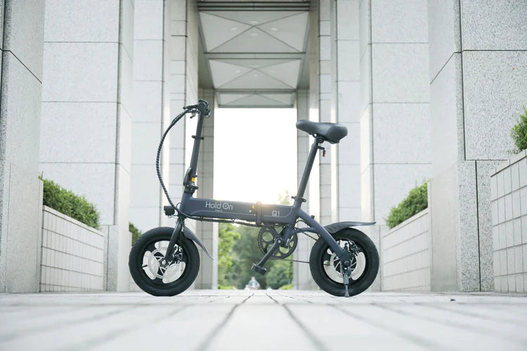 軽い、便利、かっこいい。折り畳み電動アシスト自転車のHoldOn 
