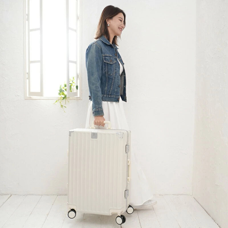 スーツケース HoldOn TRAVEL Sサイズ 35L/Mサイズ 51L HOT-SCPM003